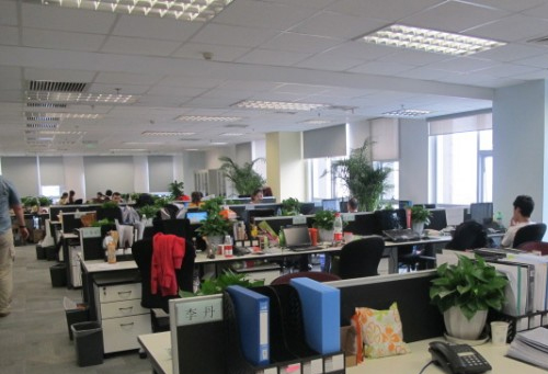 重慶創(chuàng)杰取得用于靜電粉末涂裝的噴粉設備專利，操作更加方便:粉末涂裝